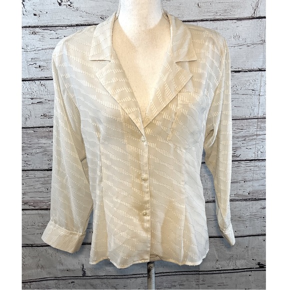PIERRE CARDIN Vintage 80's Blouse Button Down with Pocket Cream-8 - Picture 1 of 3